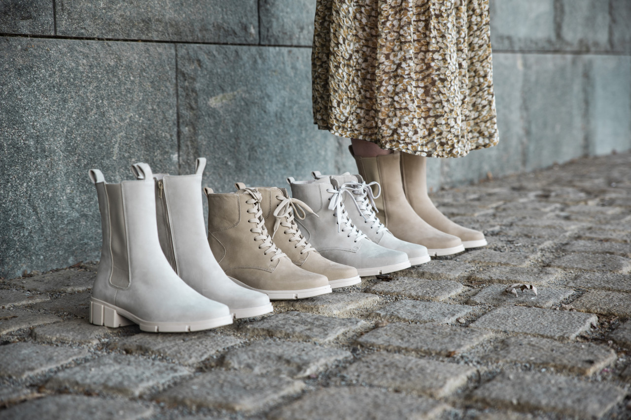 Spurr shoes website hotsell