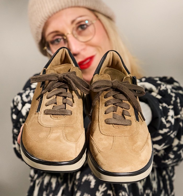 Pantoletten für breite Füße 